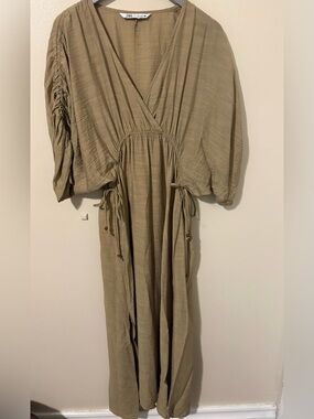 Women’s V-Neck Maxi Dress